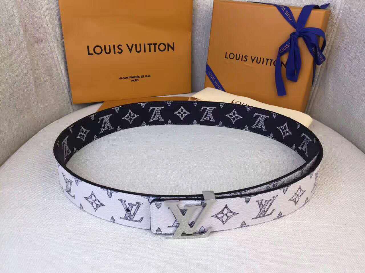 Louis Vuitton Belt 80-110 $115.99 - 