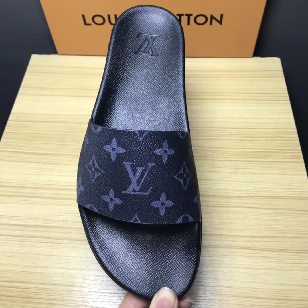 Louis Vuitton Palm Slippers In Balck - 