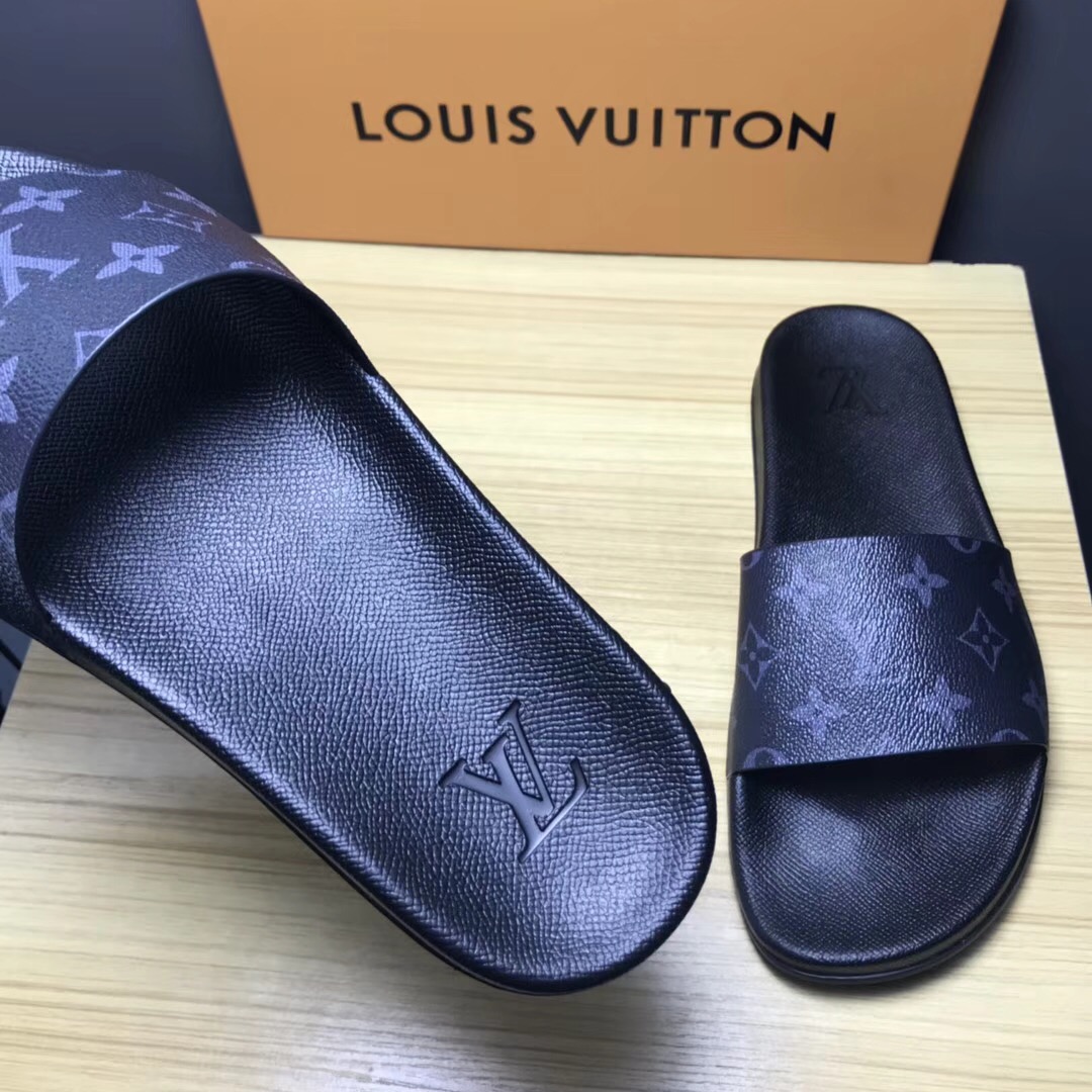 Louis Vuitton Palm Slippers In Balck - 