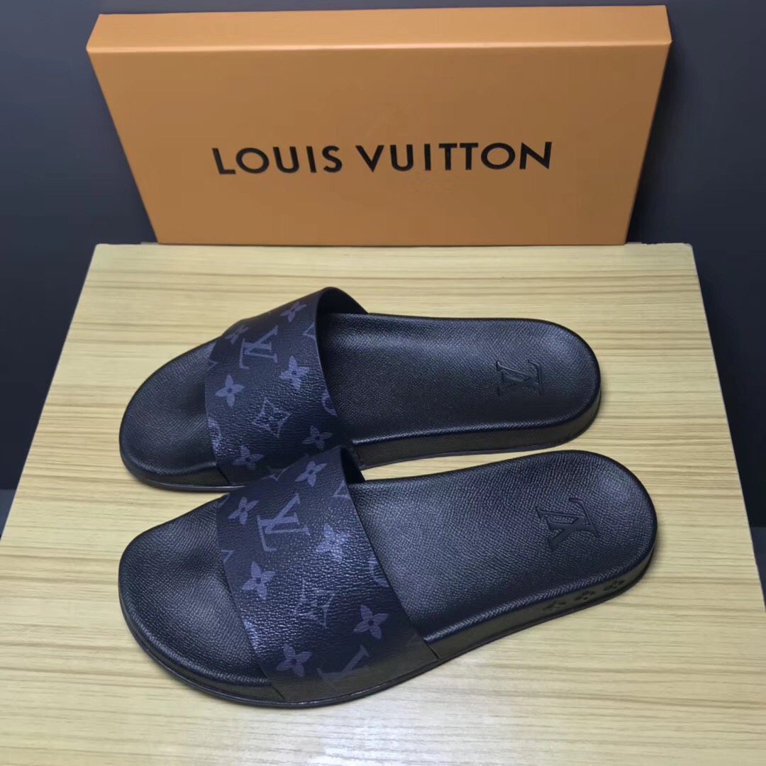Louis Vuitton Palm Slippers In Balck - 