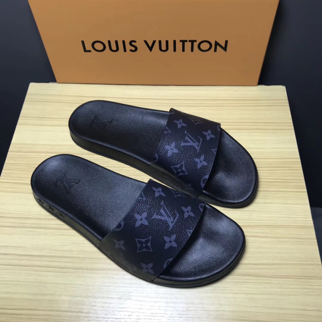 Louis Vuitton Palm Slippers In Balck - 