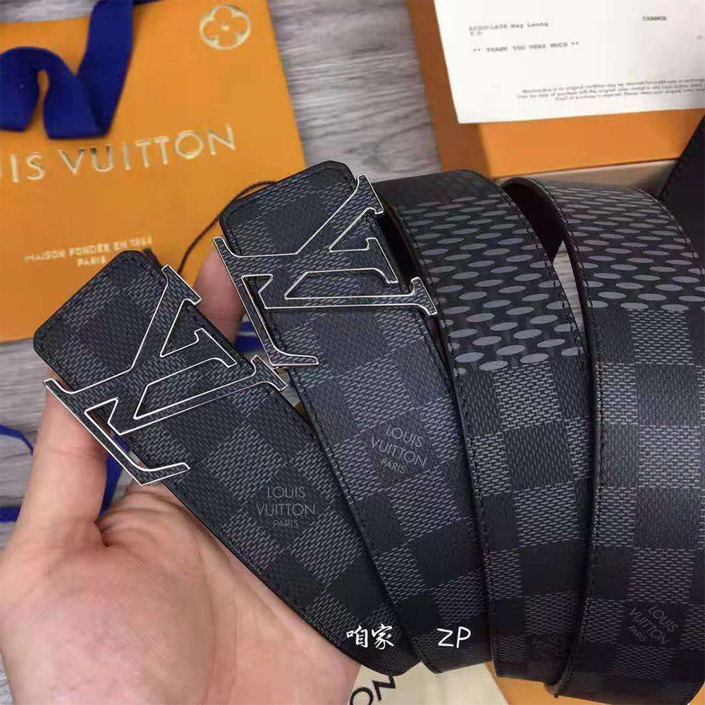 Louis Vuitton Initiales 40MM Reversible Belt - 