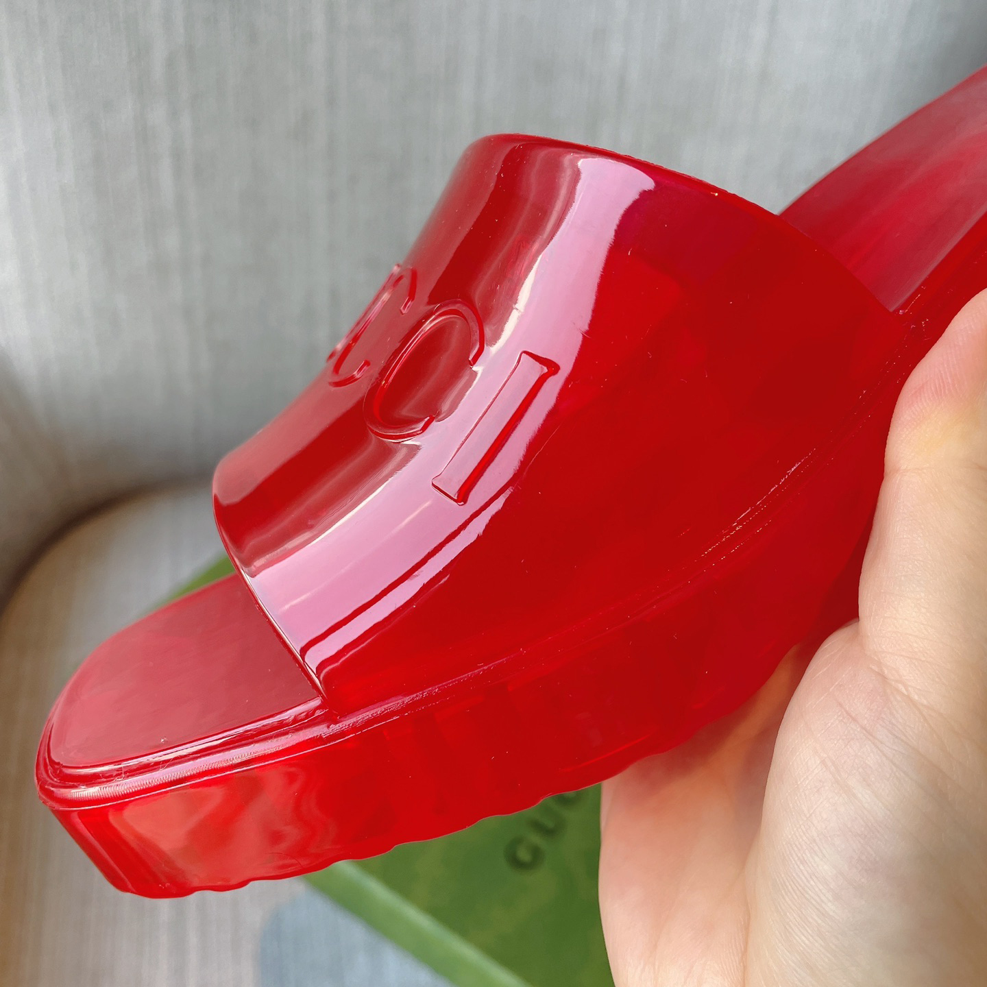 Gucci Plastique Logo-Embossed Rubber Mules - 