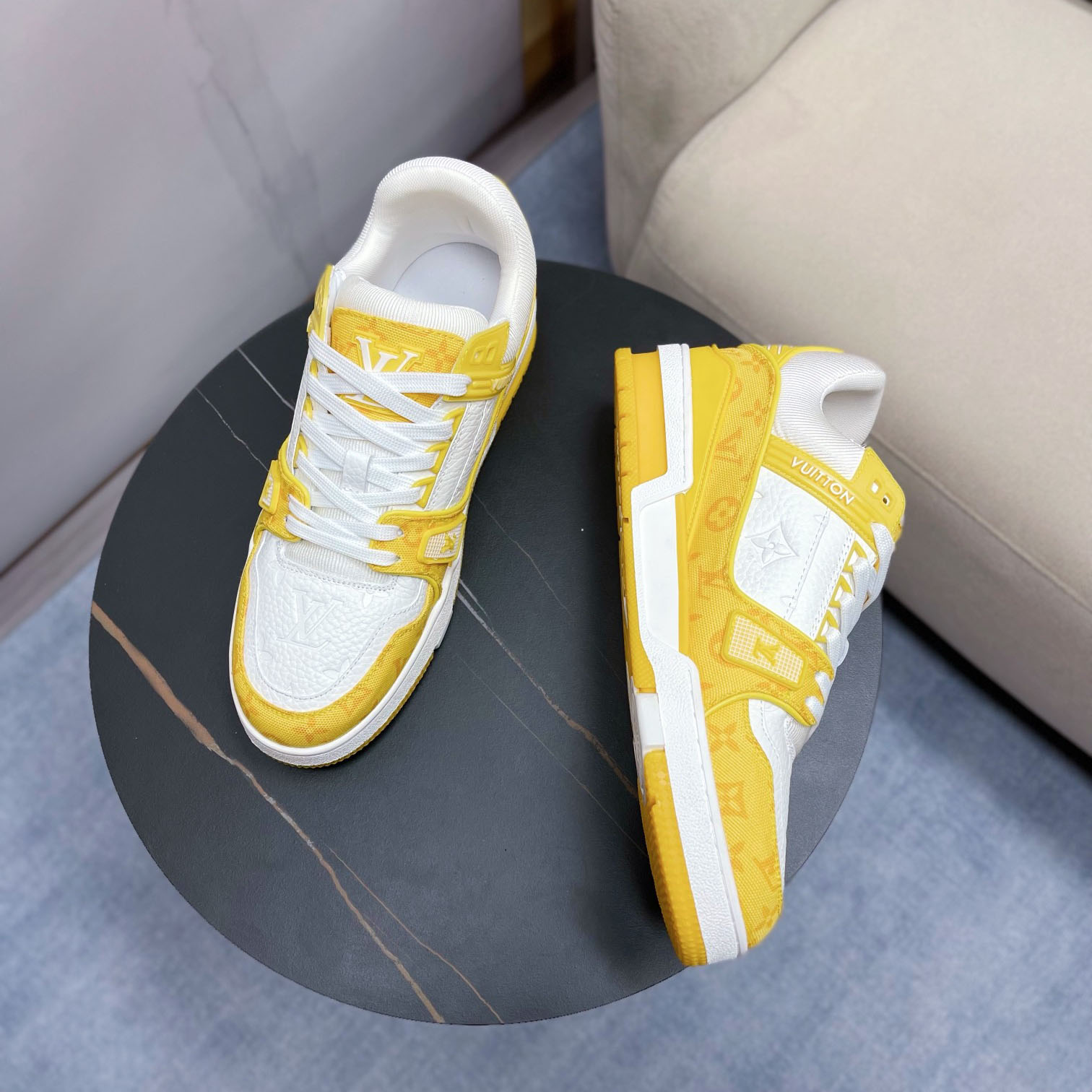 Louis Vuitton Trainer Sneaker - 