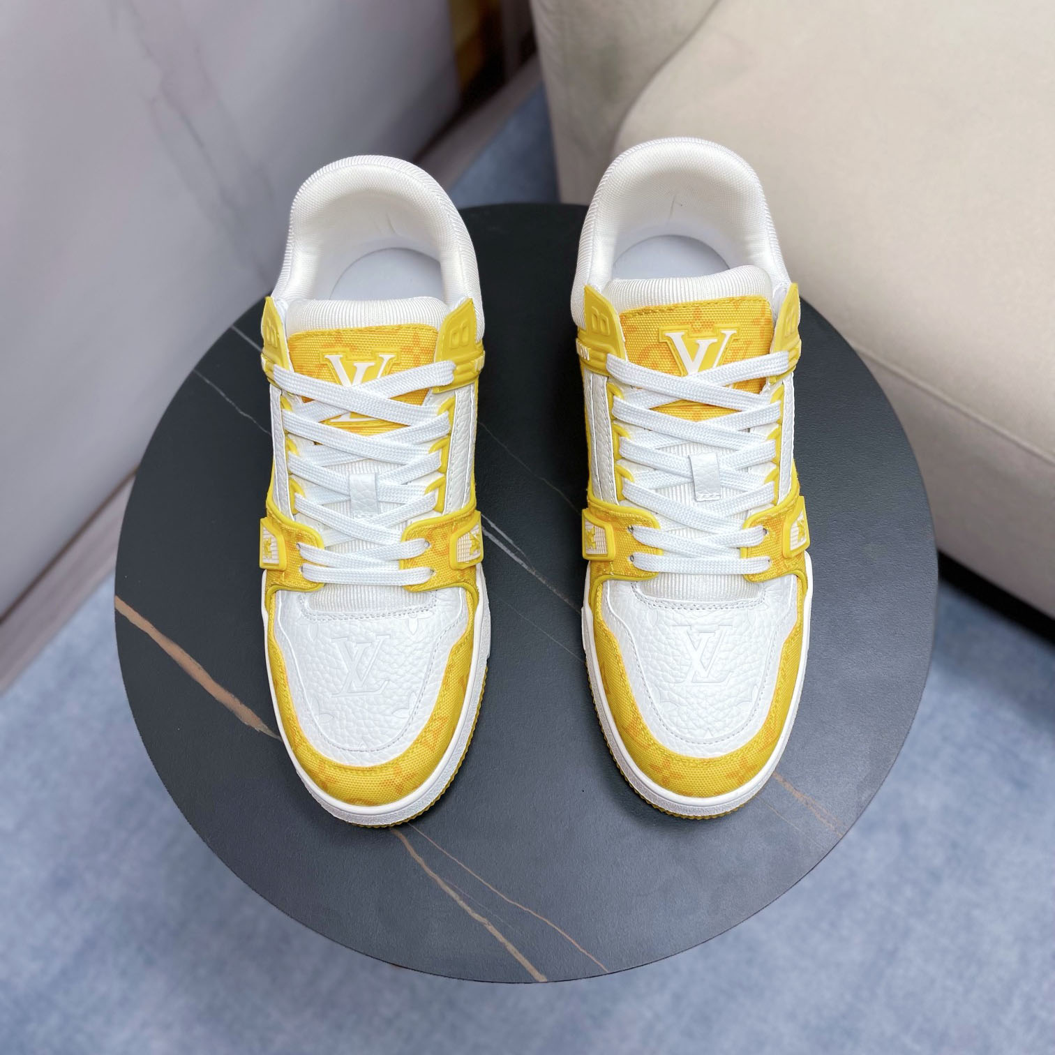 Louis Vuitton Trainer Sneaker - 