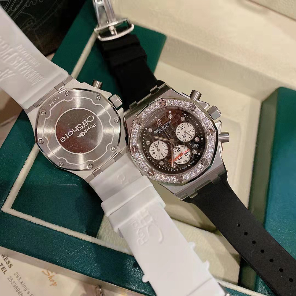 Audemars Piguet Automatic Royal Oak Offshore Watch - 