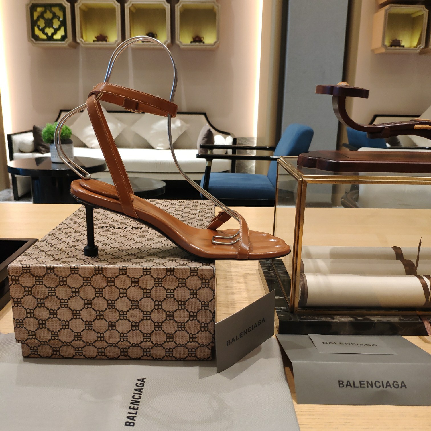 Balenciaga Logo High Heeled Sandals (7CM) - 