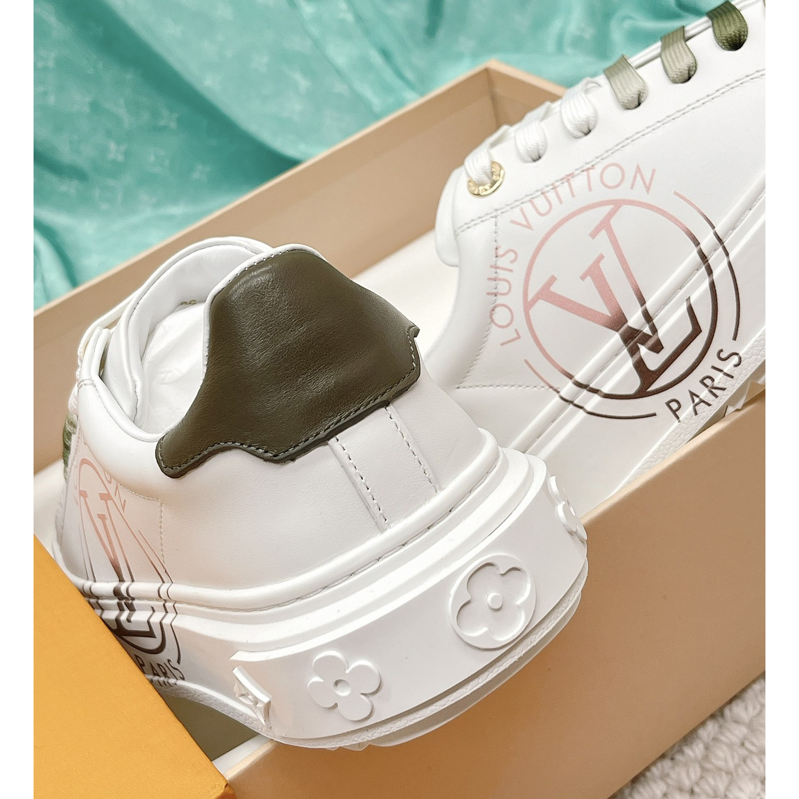 Louis Vuitton Time Out Sneaker - 