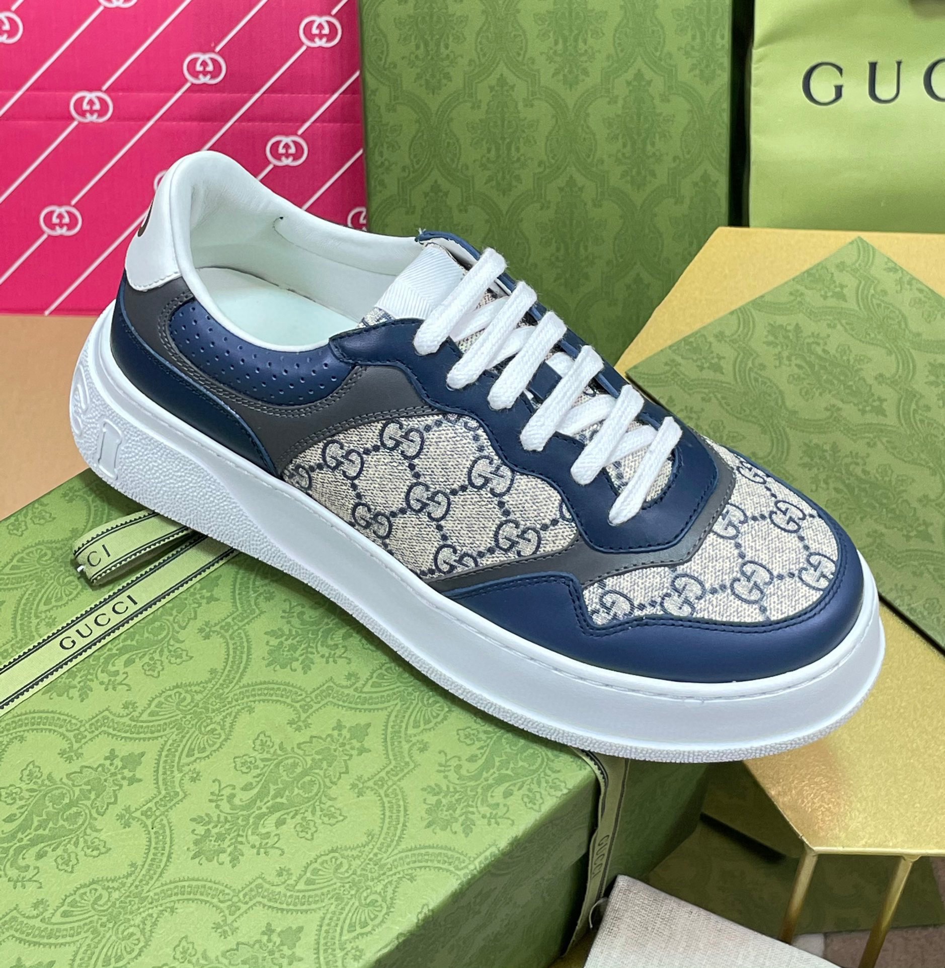 Gucci GG Sneaker(Upon UK size) - 
