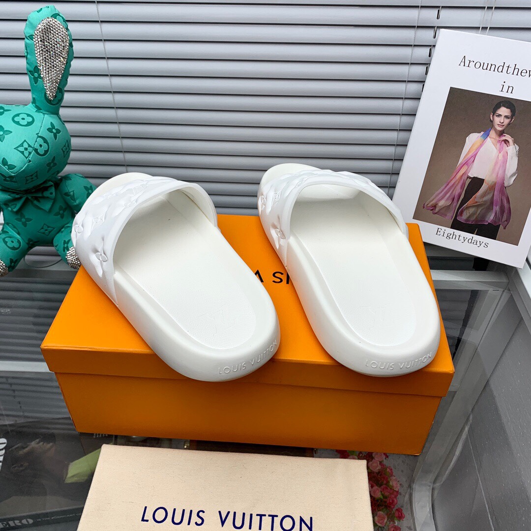 Louis Vuitton Waterfront Mule  1A9FK7 - 