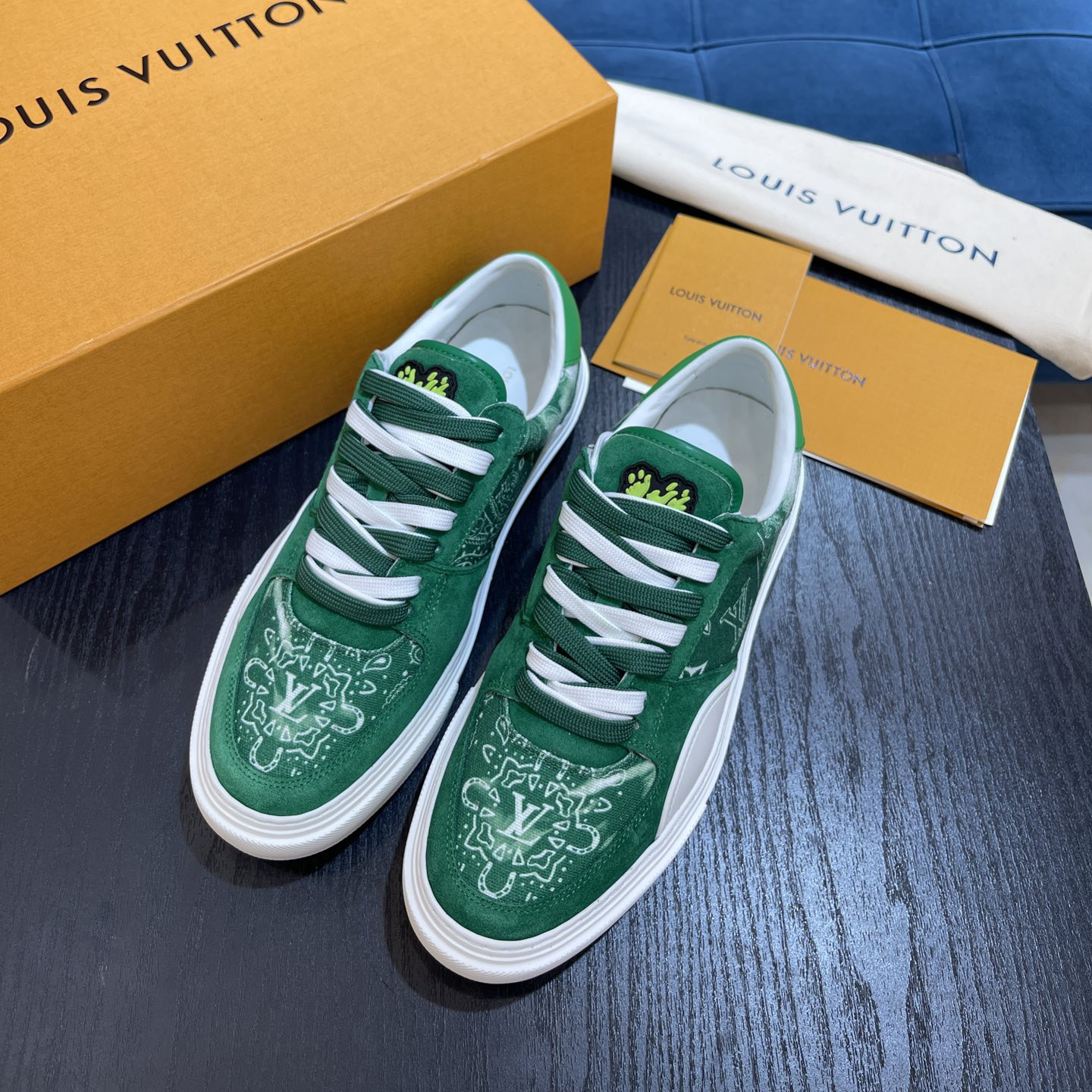 Louis Vuitton LV Ollie Sneaker      - 