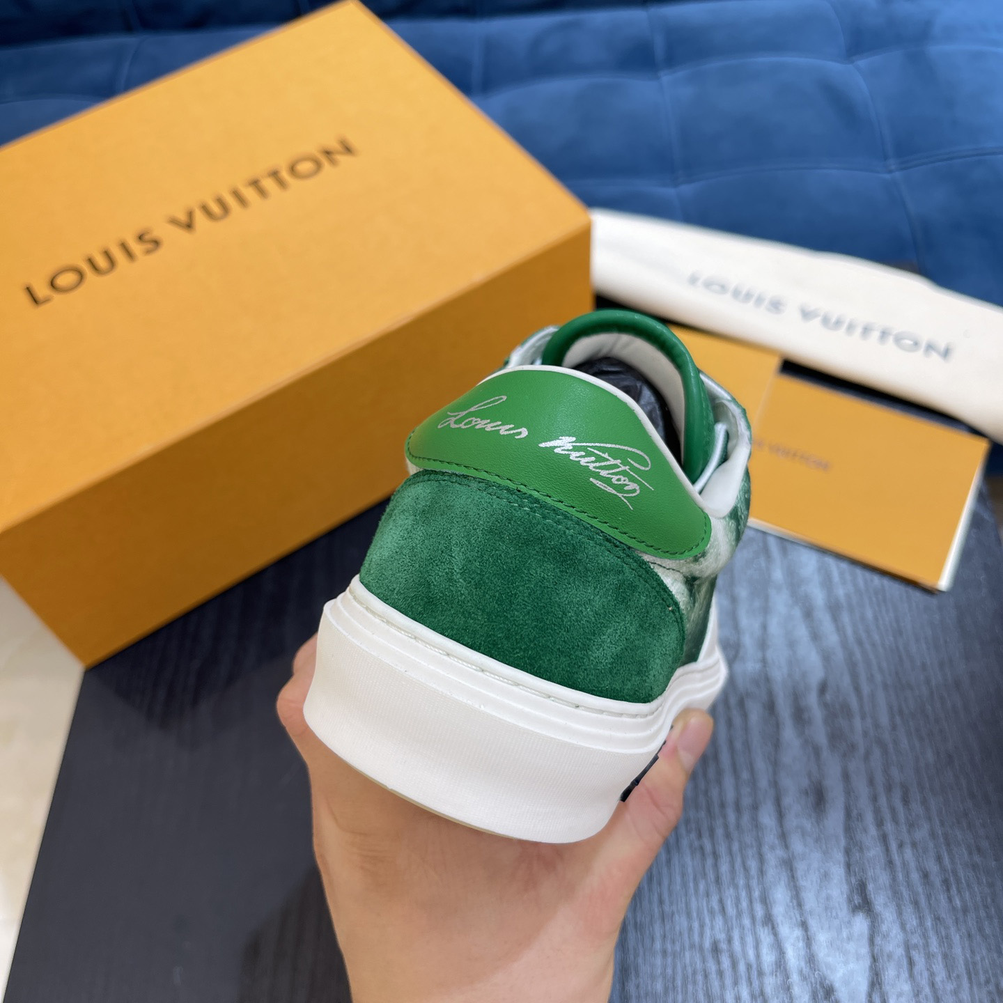 Louis Vuitton LV Ollie Sneaker      - 