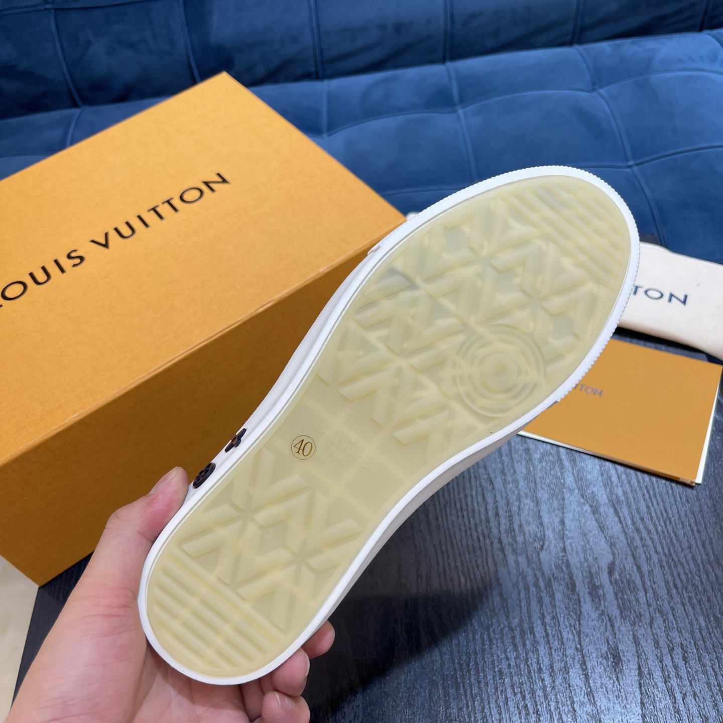 Louis Vuitton LV Ollie Sneaker      - 