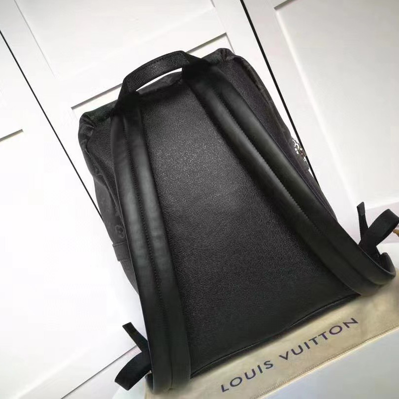 Louis Vuitton Discovery Backpack PM (37-40-20cm)   M30230  - 