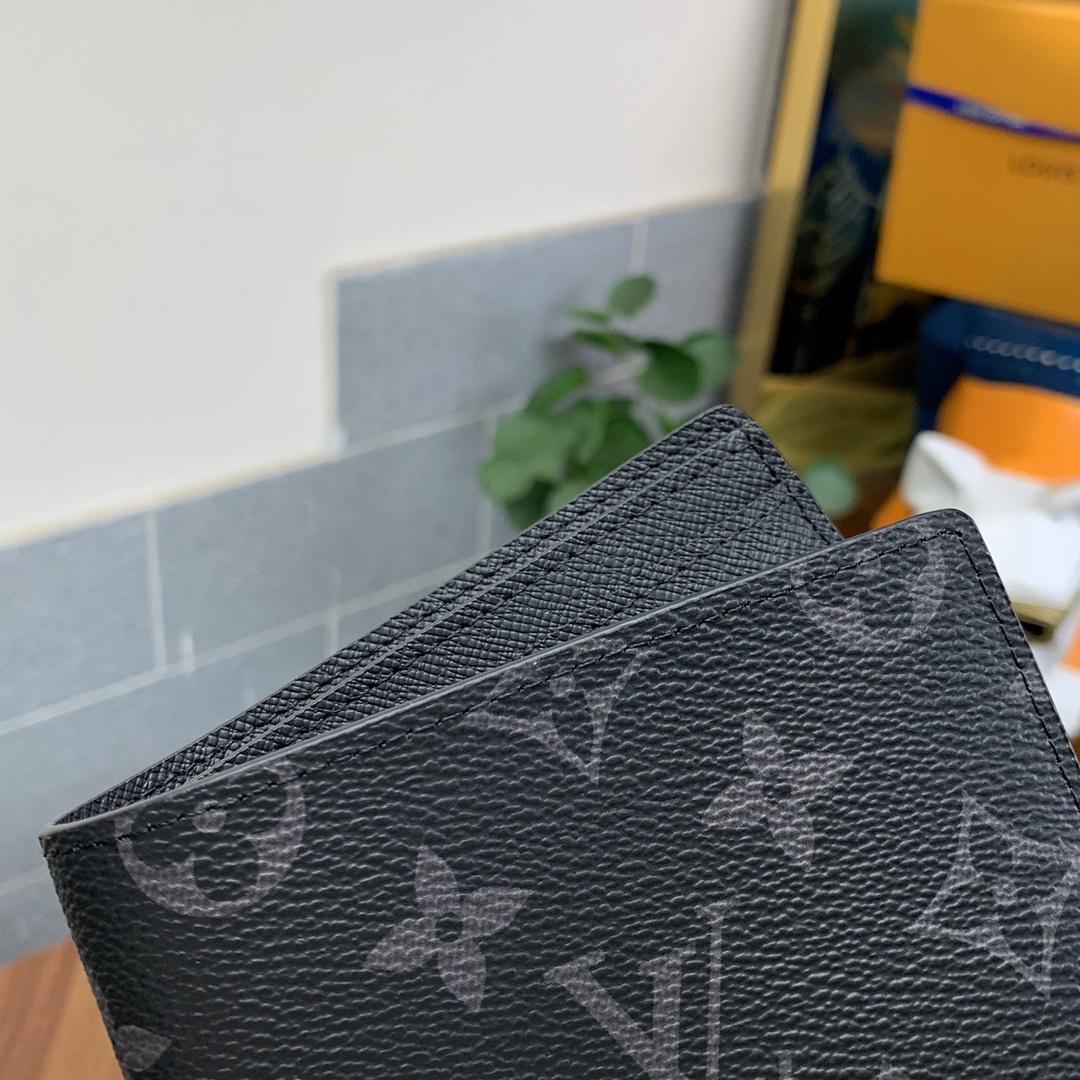 Louis Vuitton Multiple Wallet (11-8.5-1cm)     M61695 - 