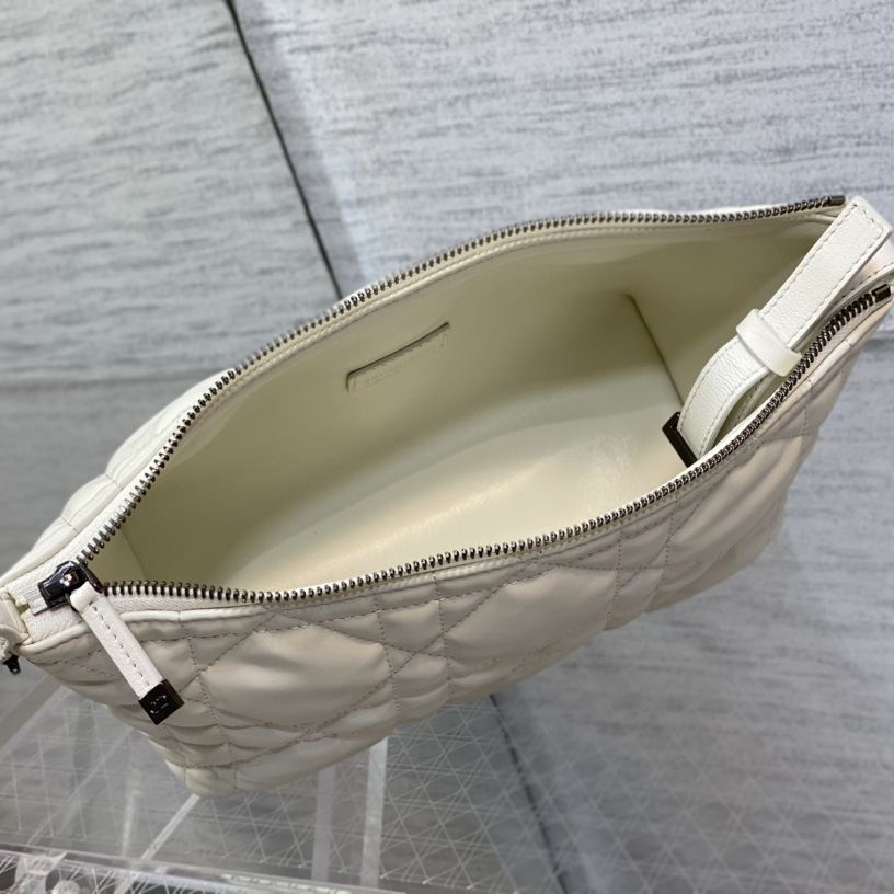 Dior Medium Diortravel Nomad Pouch - 