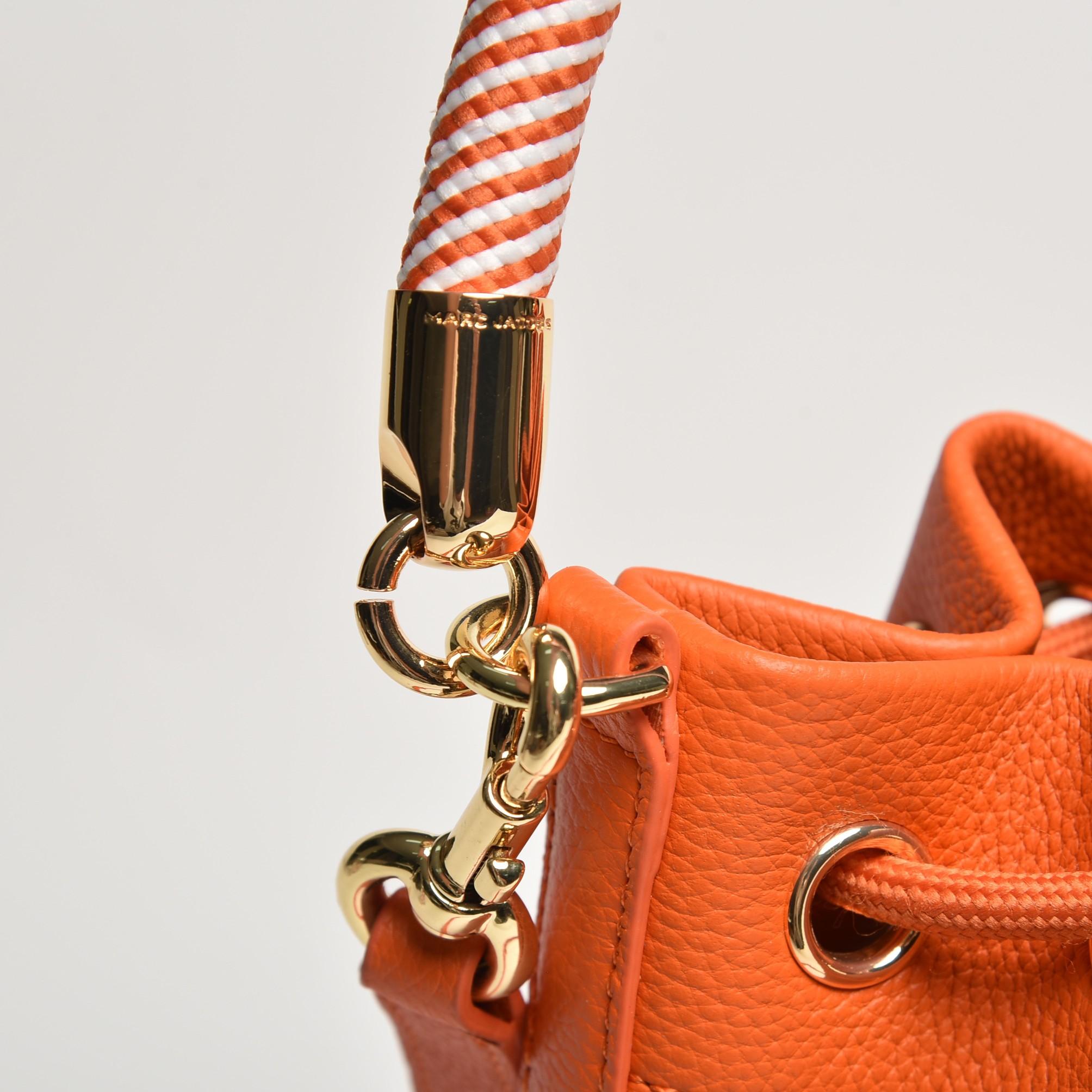 Marc Jacobs The Bucket Bag(19-19-23cm) - 