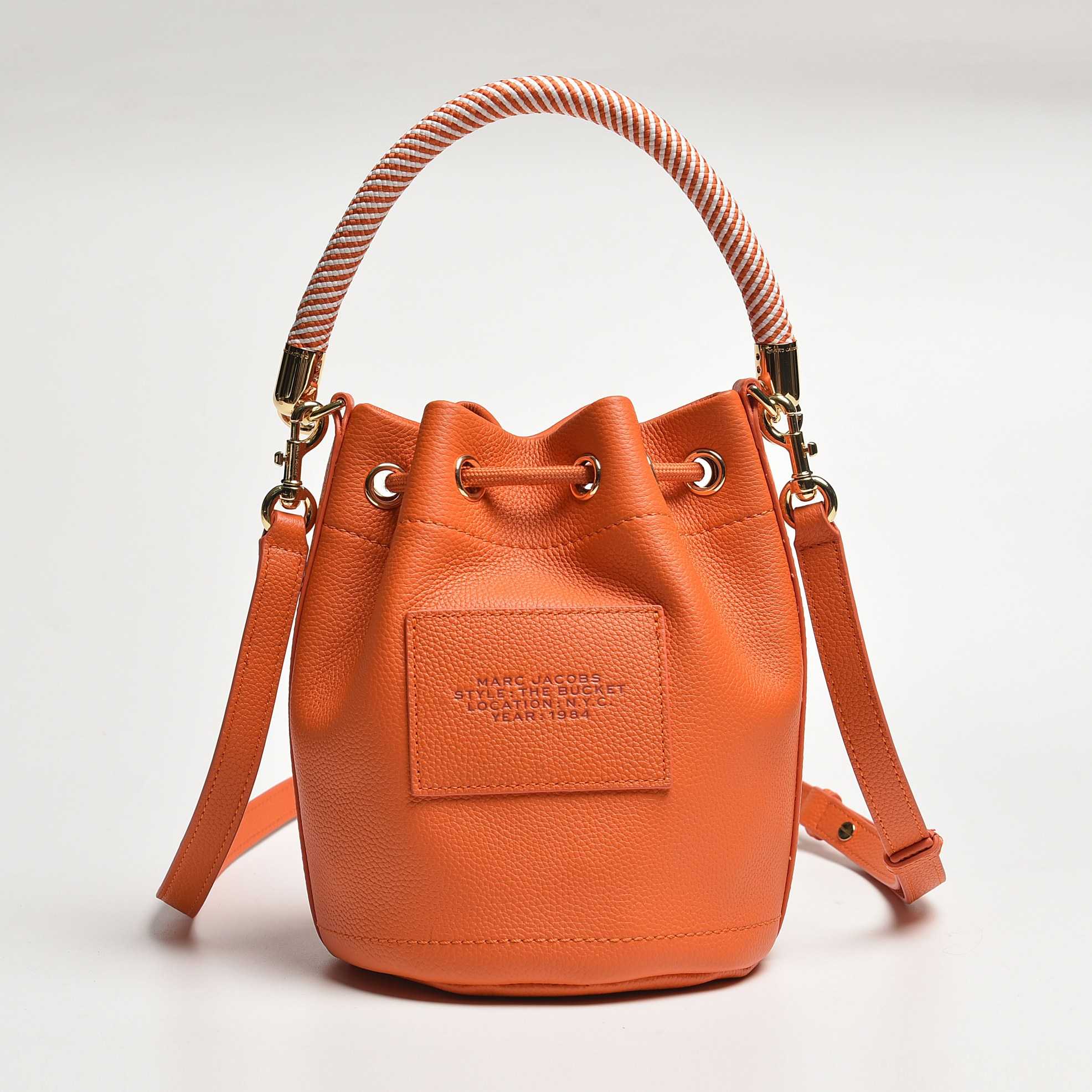 Marc Jacobs The Bucket Bag(19-19-23cm) - 