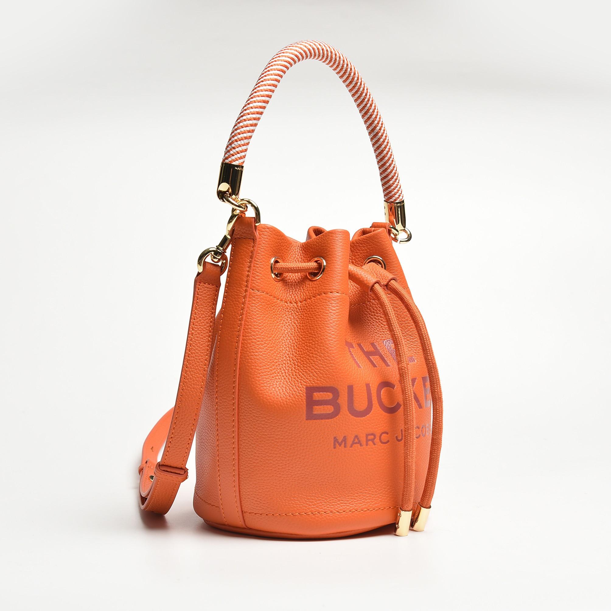Marc Jacobs The Bucket Bag(19-19-23cm) - 