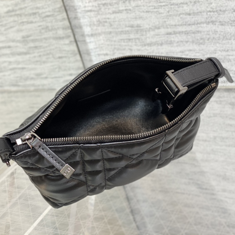 Dior Small Diortravel Nomad Pouch - 