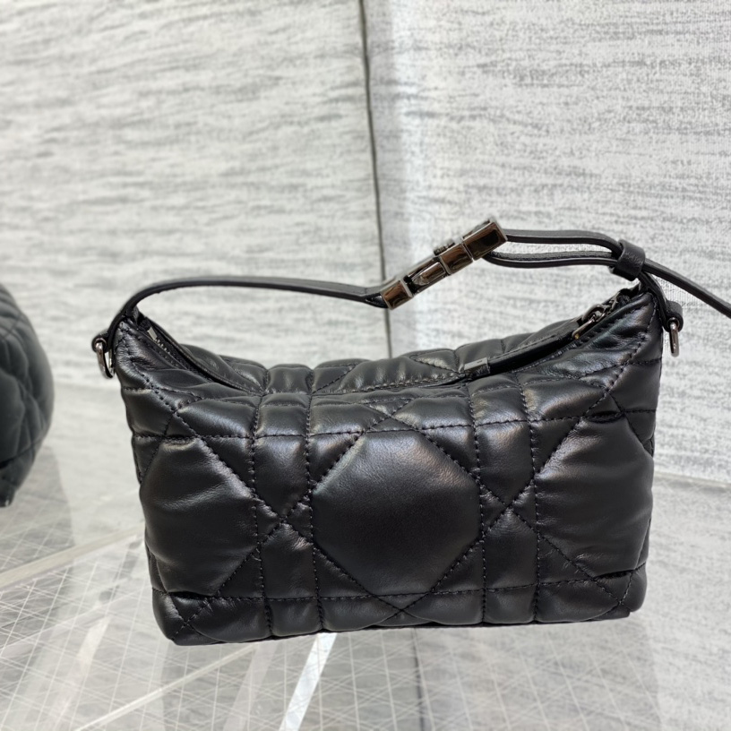 Dior Small Diortravel Nomad Pouch - 