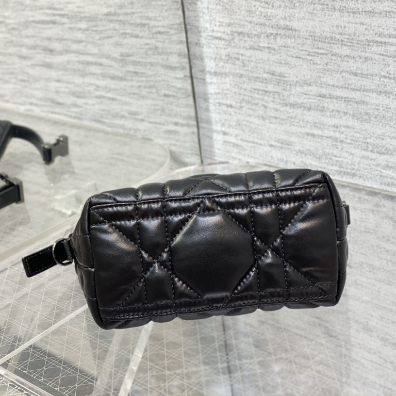 Dior Small Diortravel Nomad Pouch - 