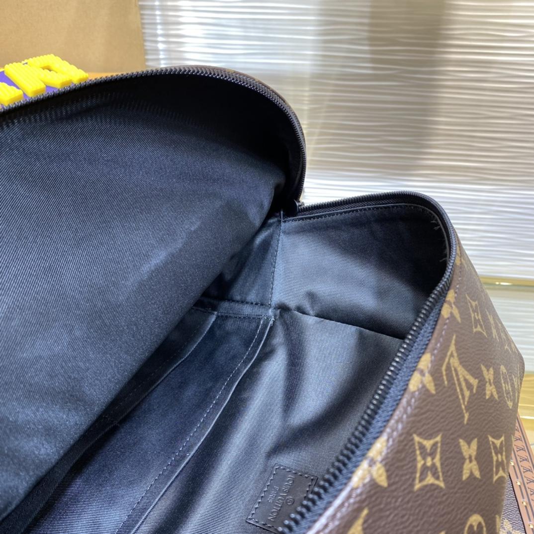 Louis Vuitton Discovery Backpack   M57965 - 