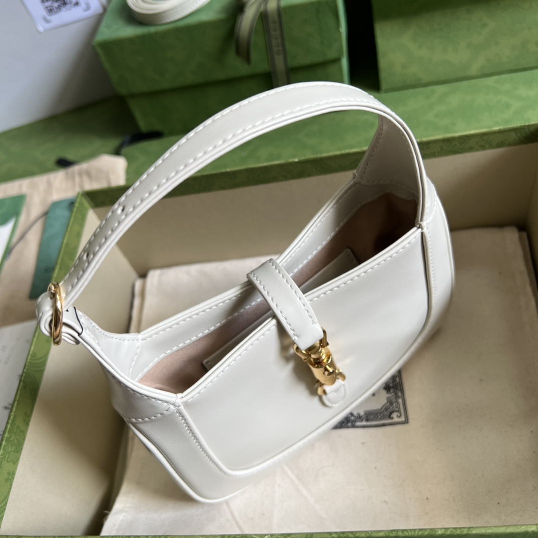 Gucci Jackie 1961 Mini Shoulder Bag (19x13x3cm) - 