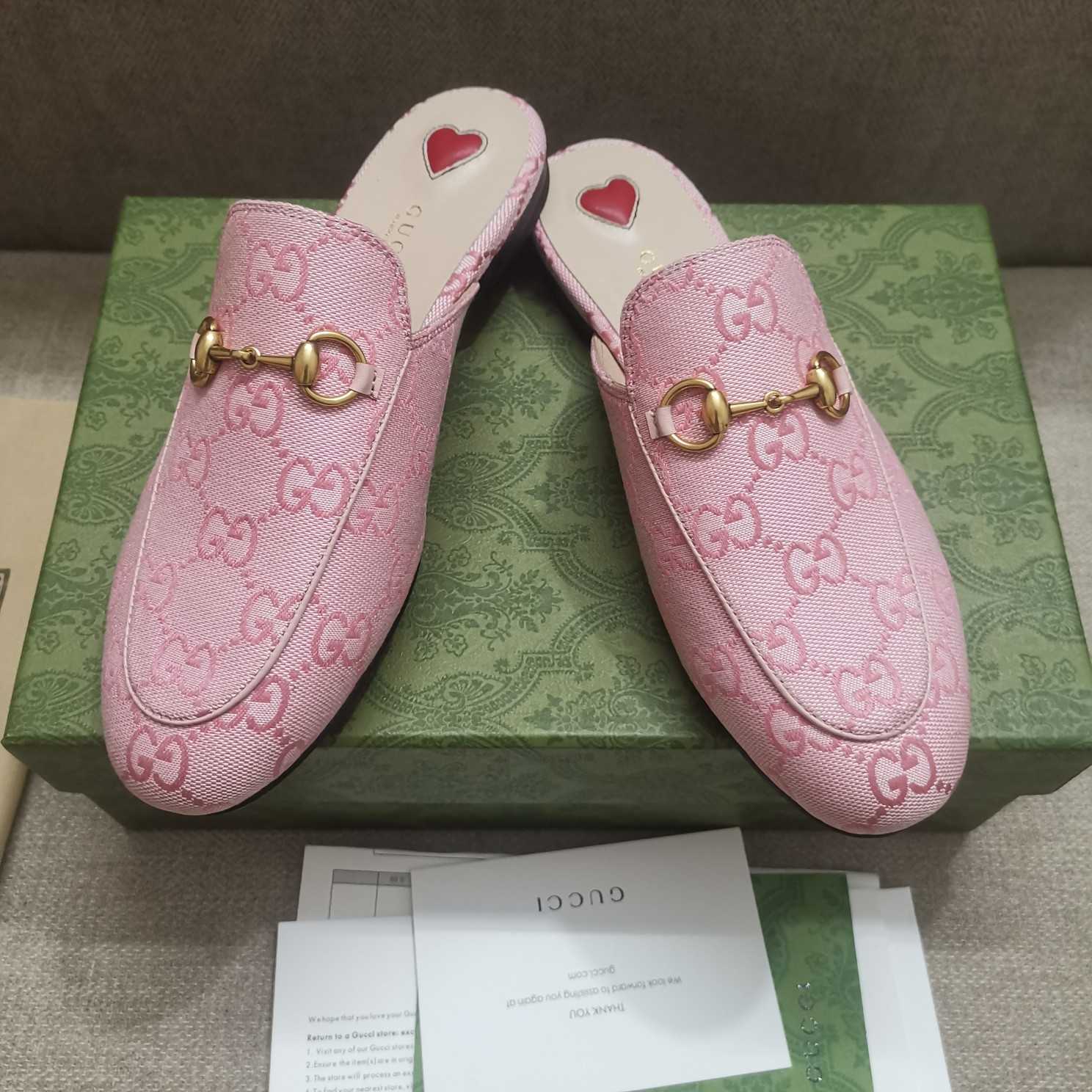 Gucci Women's Princetown GG slipper - 