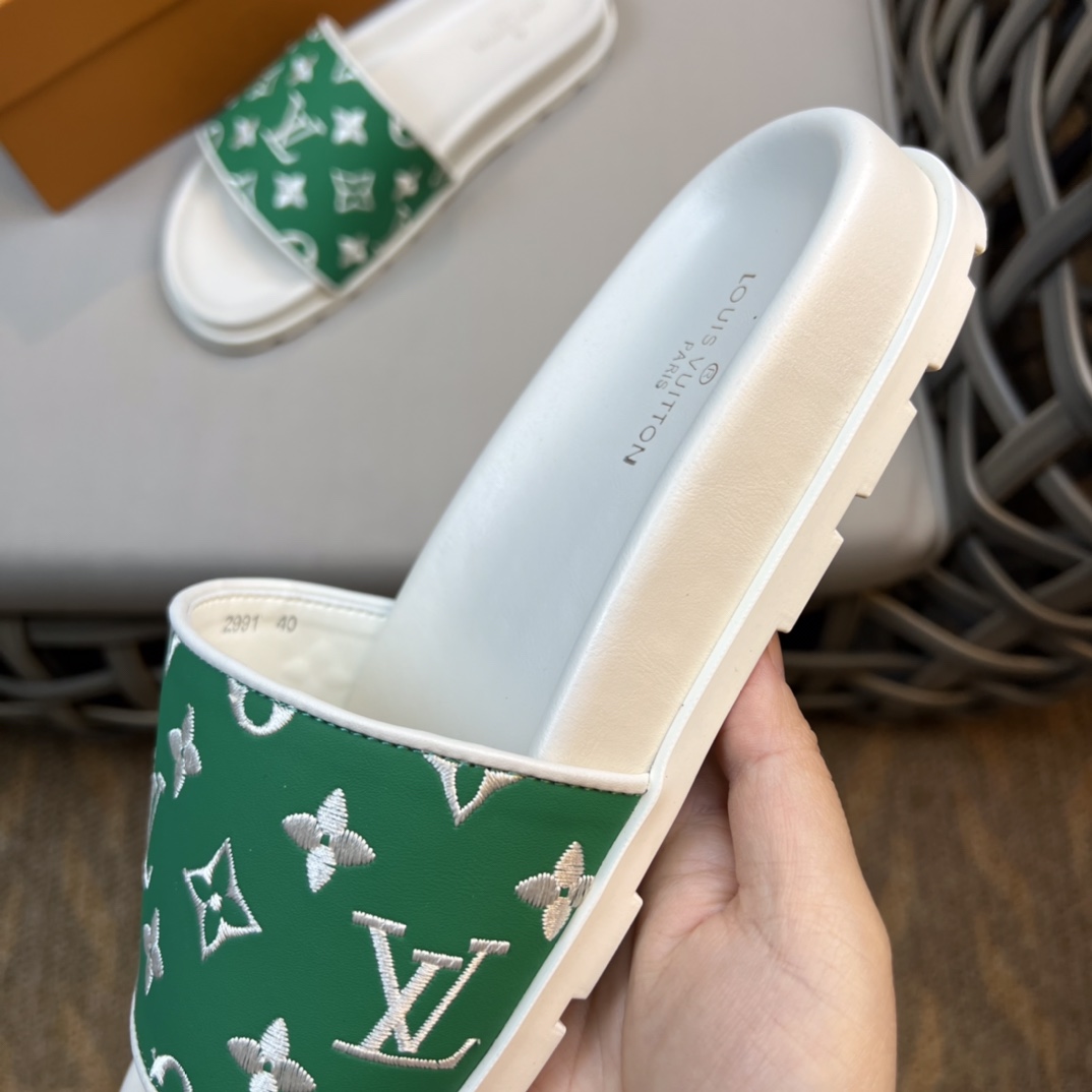 Louis Vuitton Monogram Sandals - 