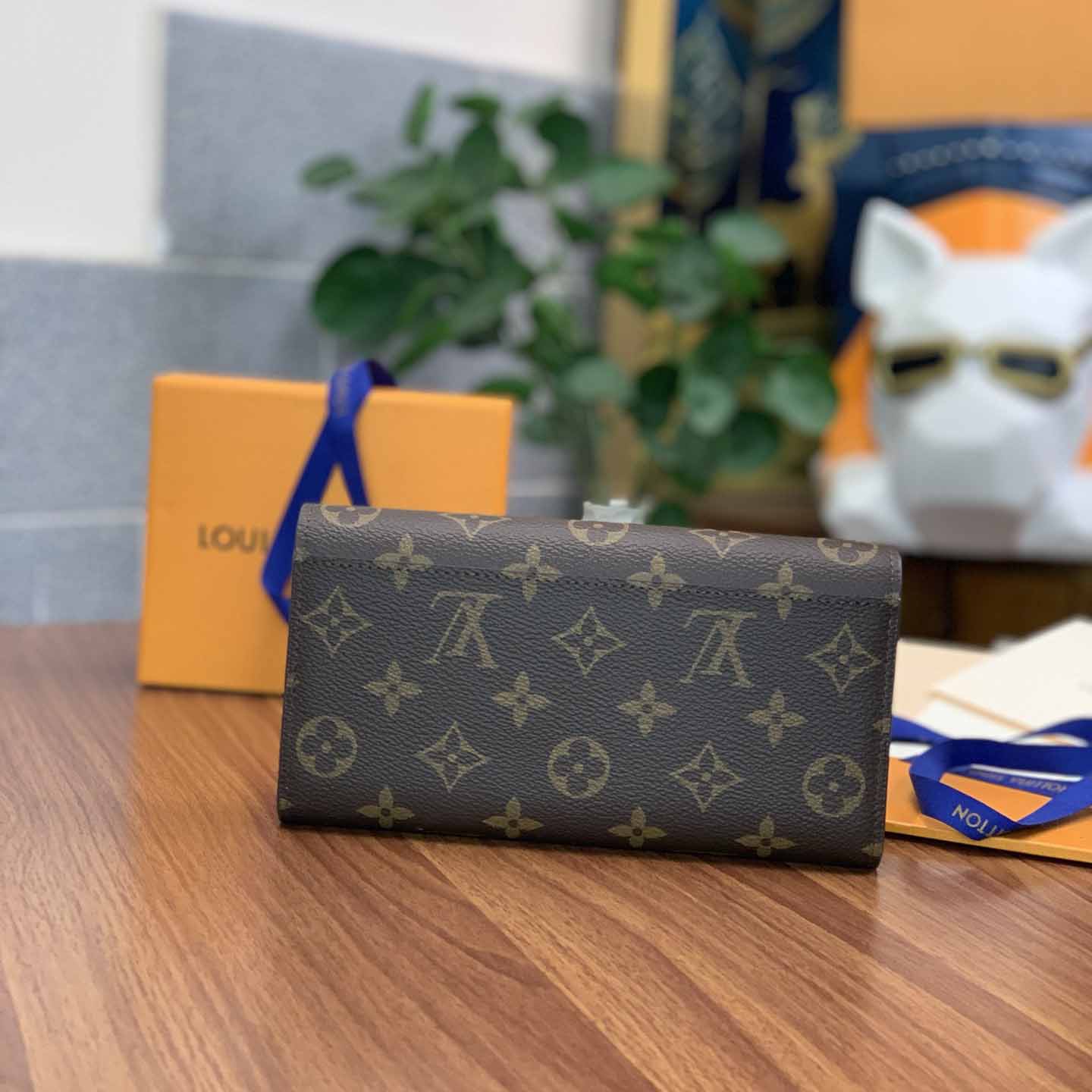 Louis Vuitton LV Sarah Wallet (19x10CM)     M60531 - 