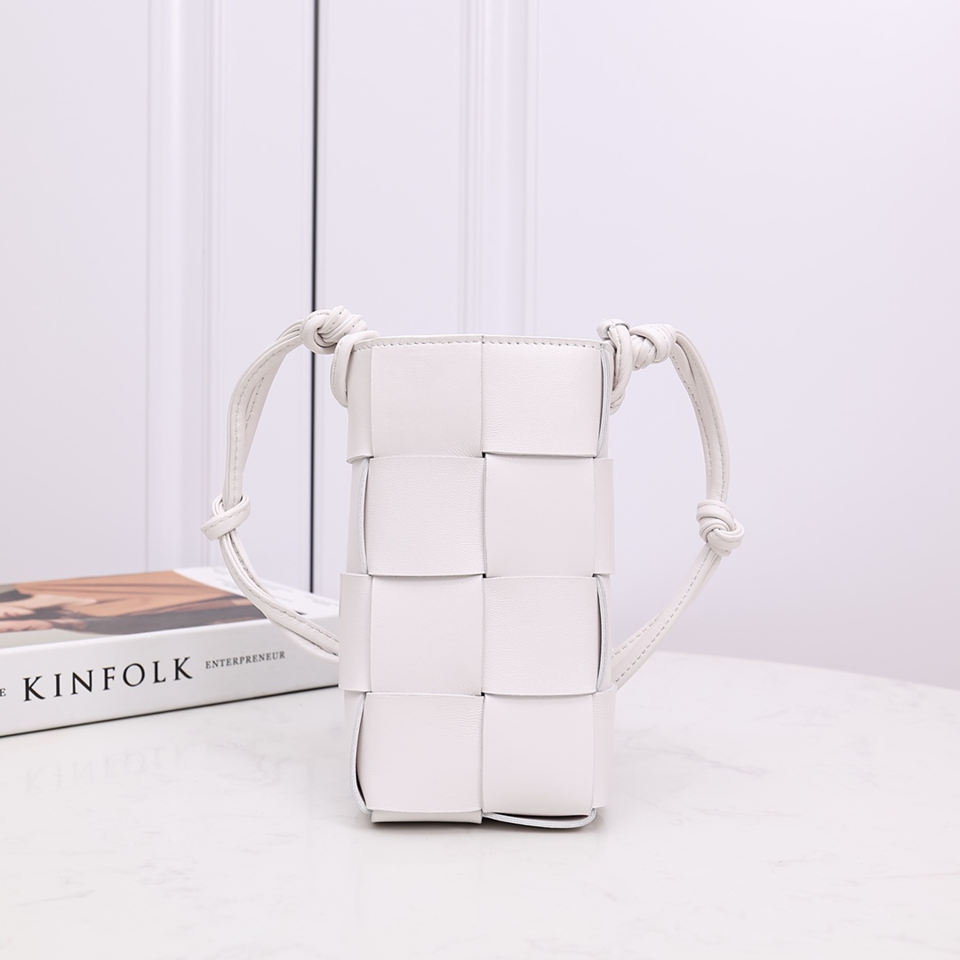 Bottega Veneta Phone Pouch - 