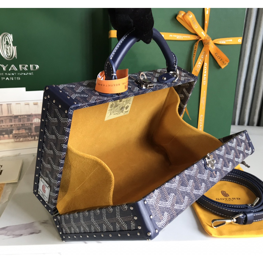 Goyard Grand Hôtel Trunk Bag  - 