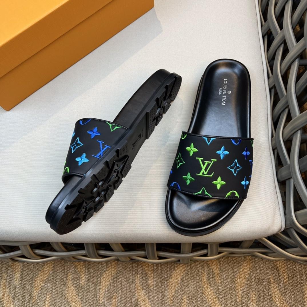 Louis Vuitton Monogram Sandals - 