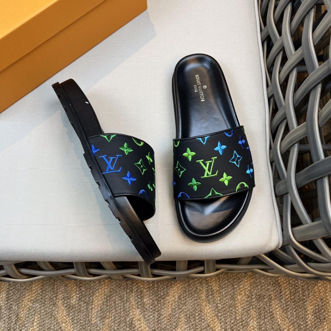 Louis Vuitton Monogram Sandals - 