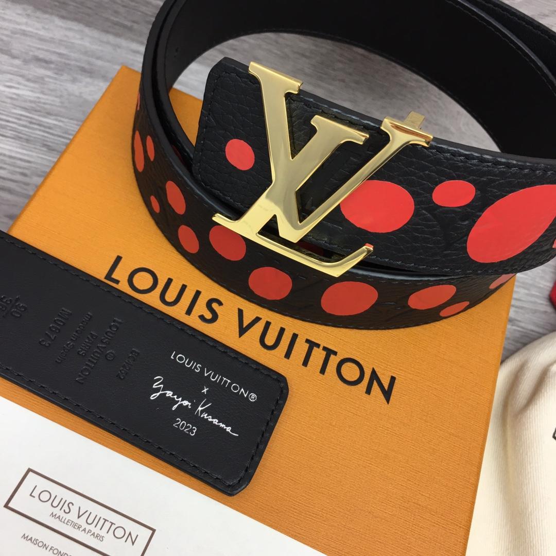 Louis Vuitton LV X YK LV Initiales 40MM Reversible Belt    - 