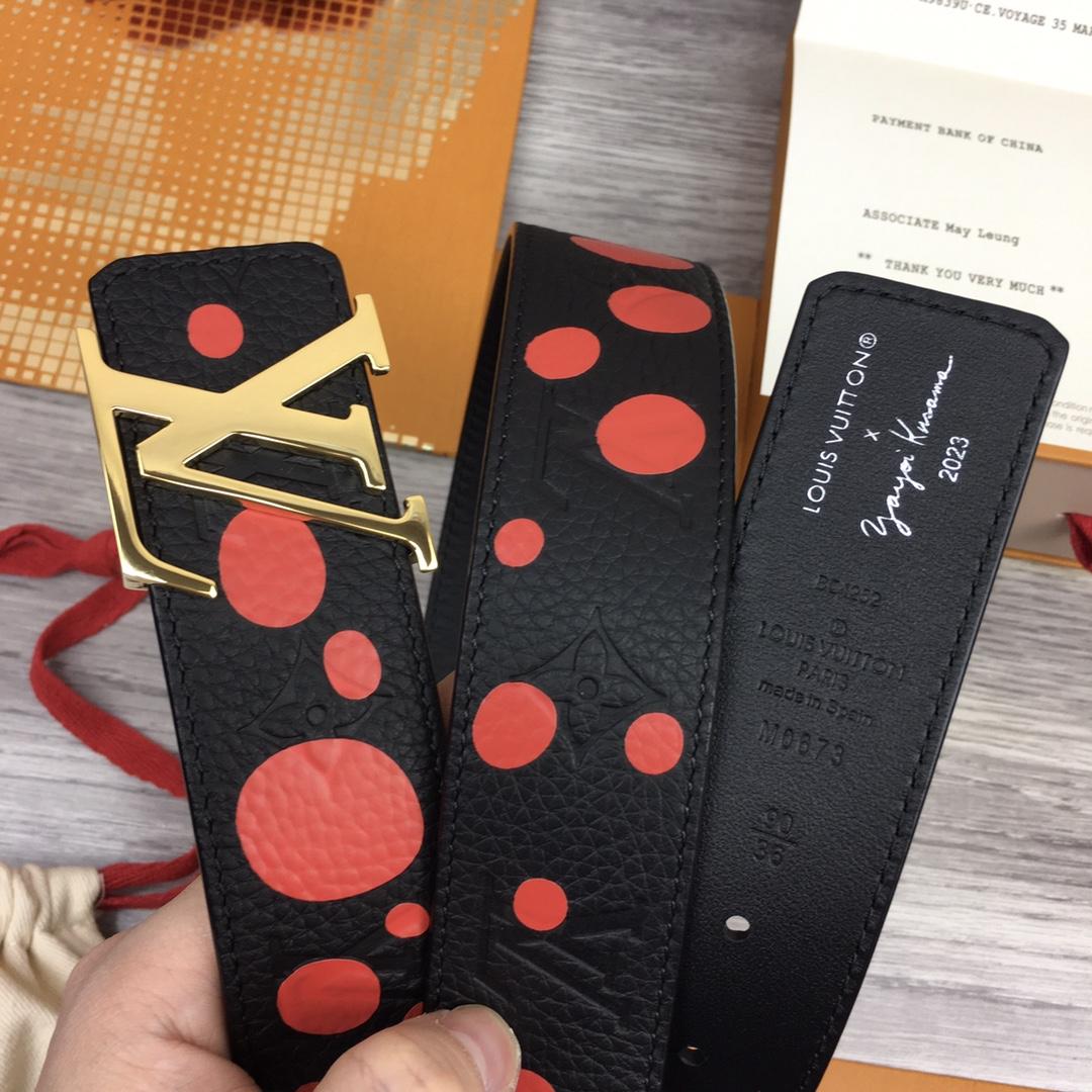 Louis Vuitton LV X YK LV Initiales 40MM Reversible Belt    - 