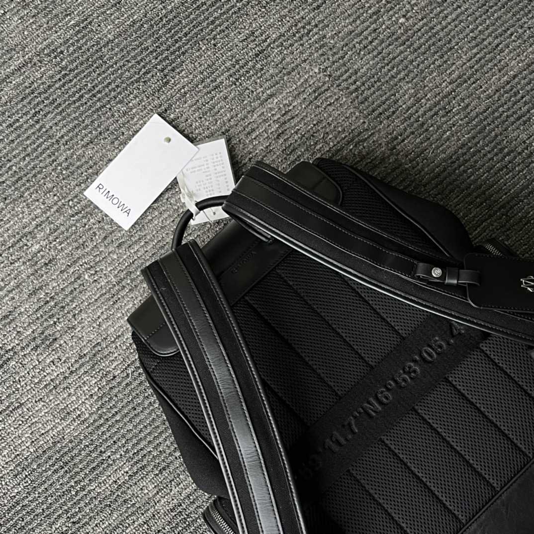 Rimowa Flap Backpack Large (44-37-16cm) - 