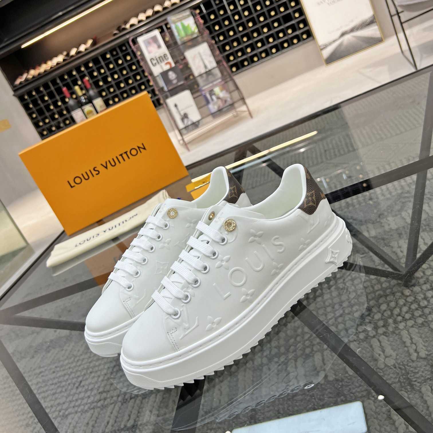 Louis Vuitton Time Out Sneaker (upon uk size)     1AAE5M - 