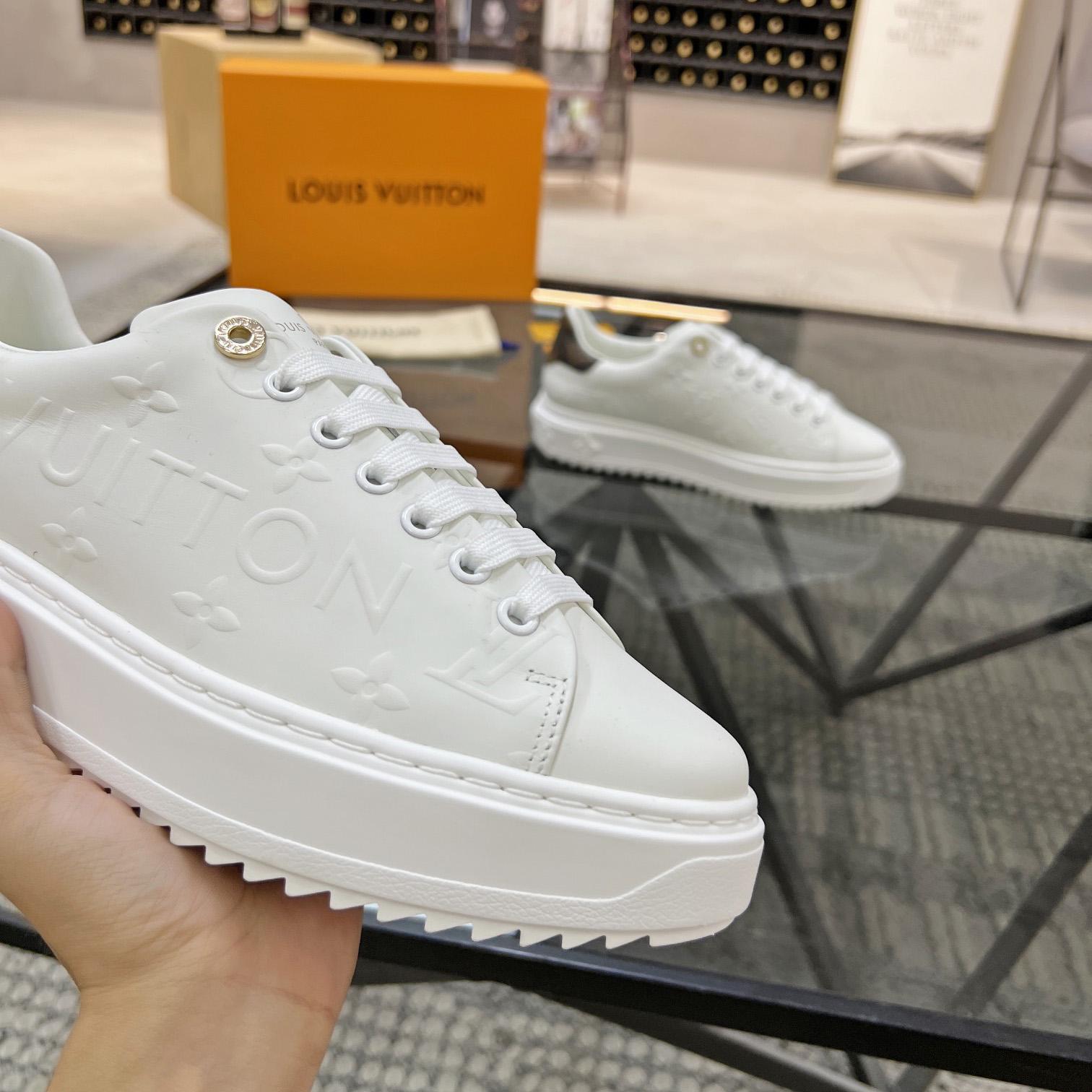 Louis Vuitton Time Out Sneaker (upon uk size)     1AAE5M - 