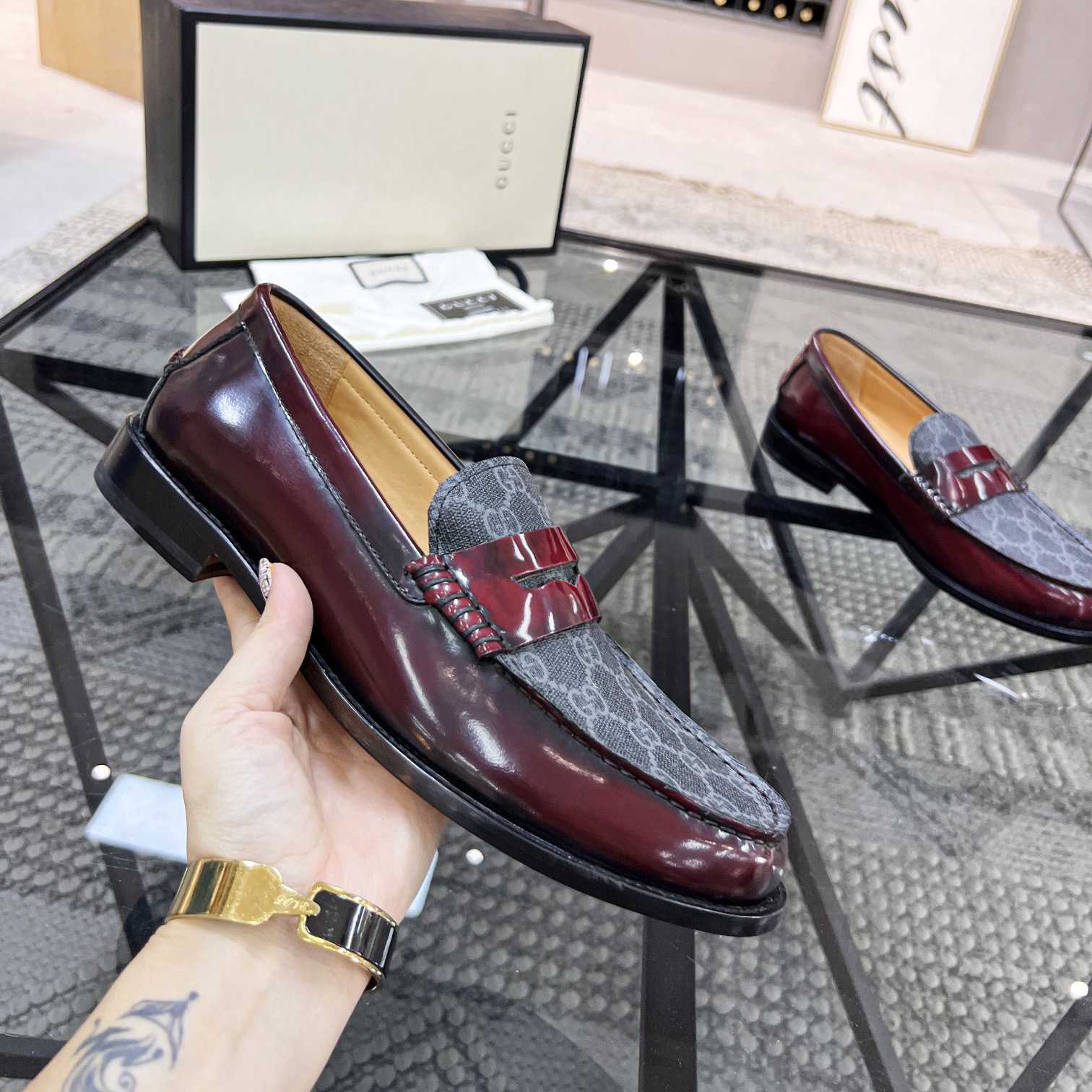 Gucci Loafer  - 