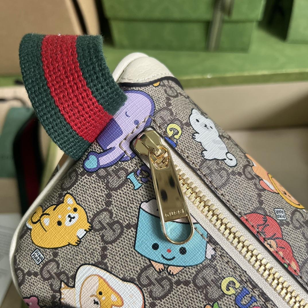 Gucci Animal Print Belt Bag(23x 12x 2.5cm) - 