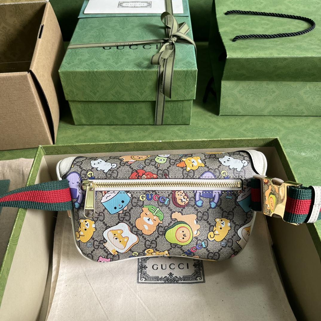 Gucci Animal Print Belt Bag(23x 12x 2.5cm) - 
