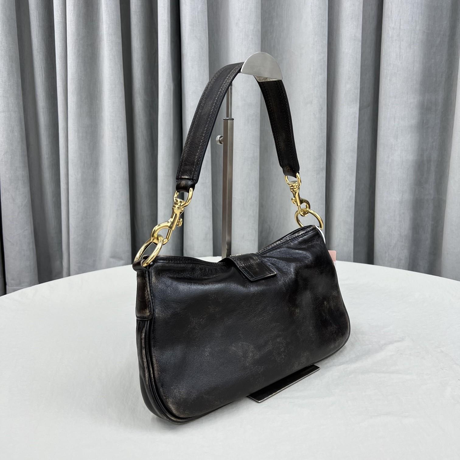 Miu Miu Leather Shoulder Bag With Snap Hook - 