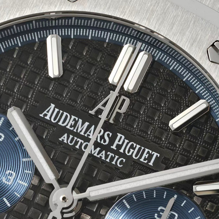 Audemars Piguet Royal Oak Chronograph - 