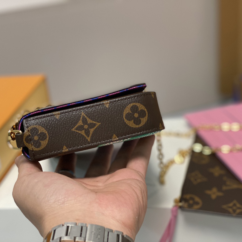 Louis Vuitton LV x YK Félicie Pochette (21 x 12 x 3 cm)   M82108 - 