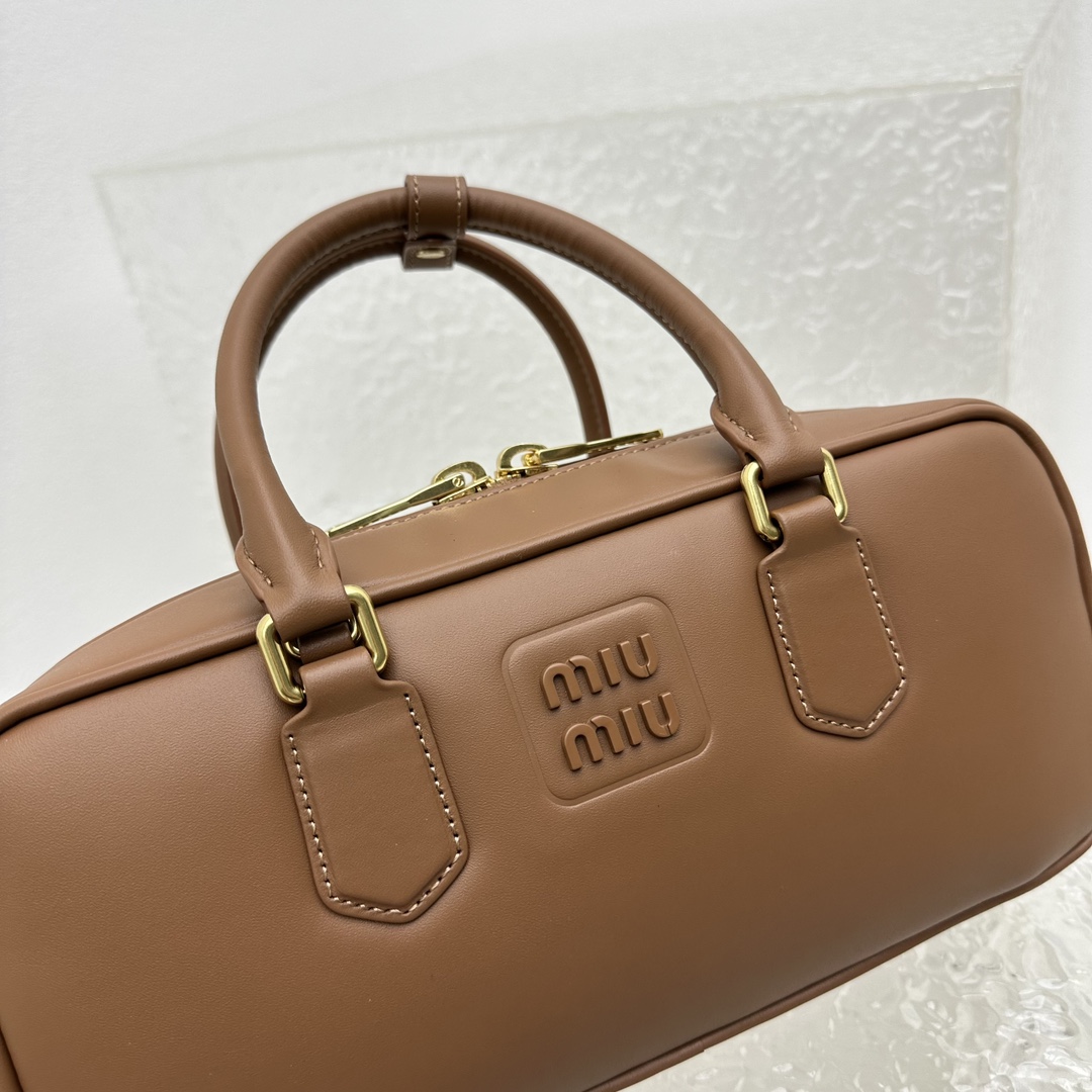 Miu Miu Arcadie leather bag - 