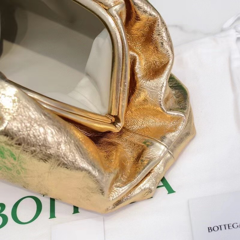 Bottega Veneta Metallic Leather Pouch Clutch Bag(38-20-8.5cm) - 