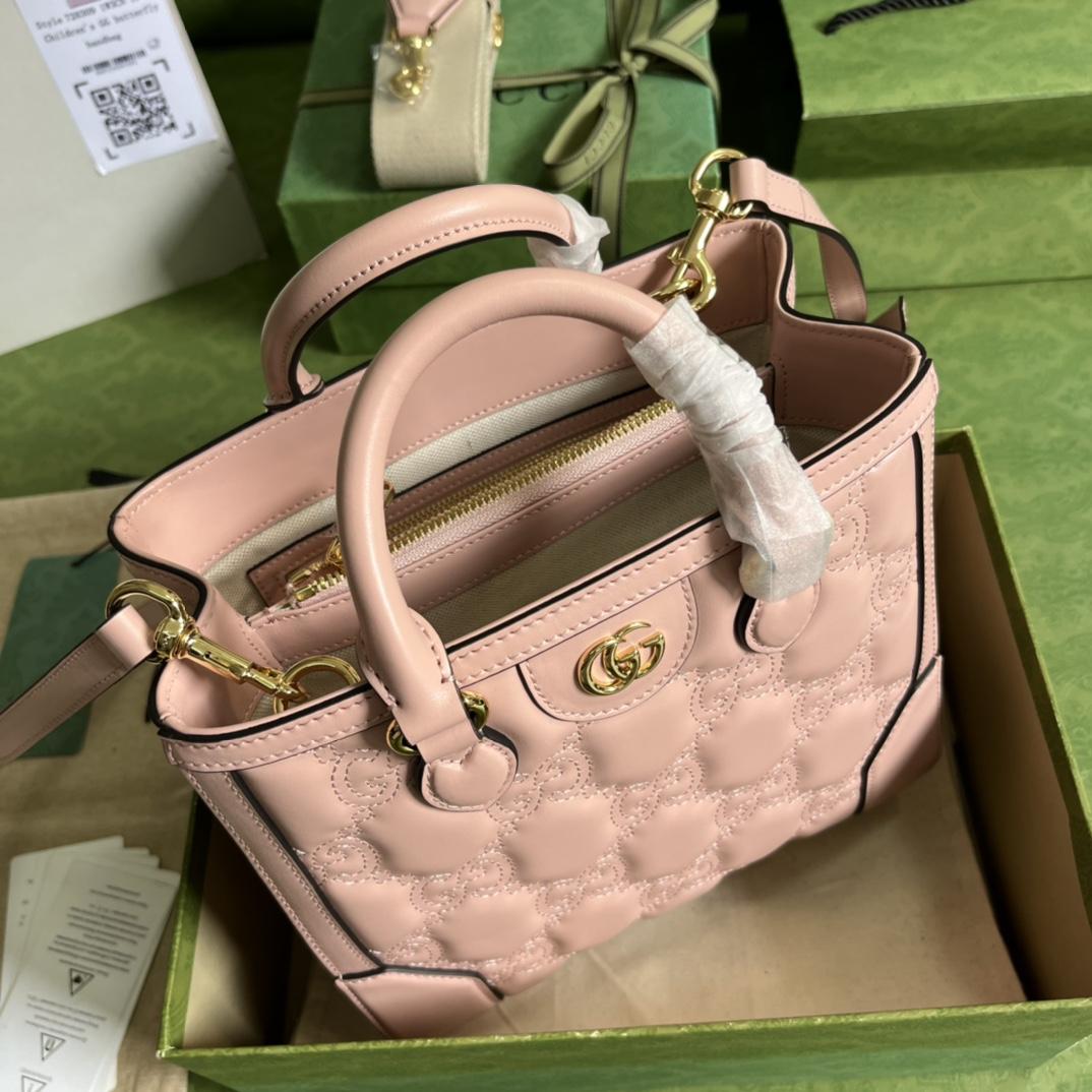 Gucci GG Matelasse MIni Top Handle Bag  (23x 22x 10cm) - 