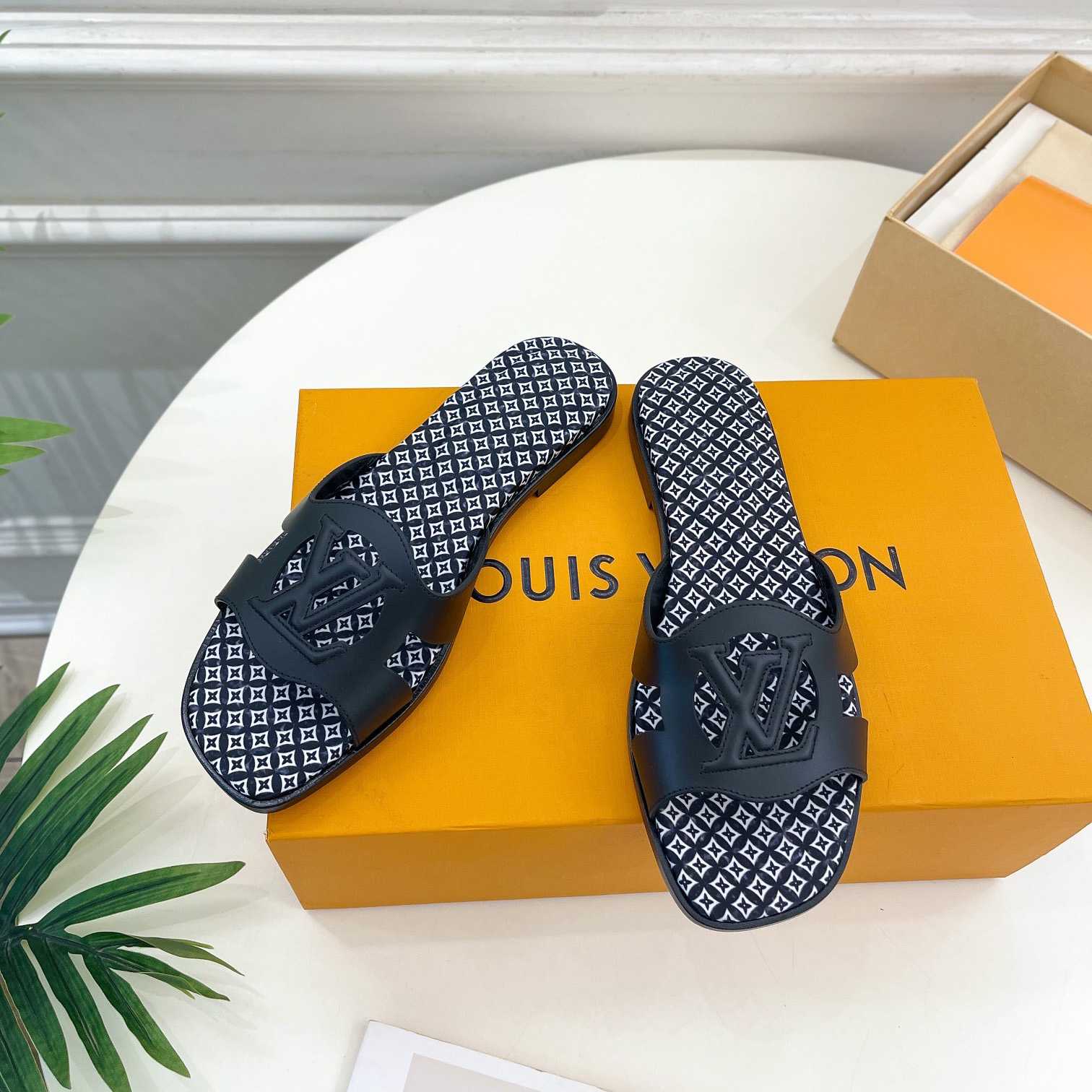 Louis Vuitton LV Isola Flat Mule - 
